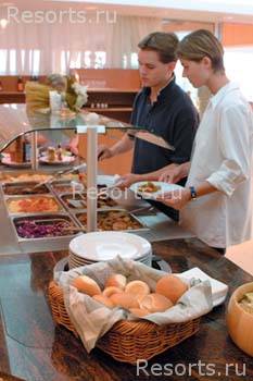 Tasia Maris Sands Beach Hotel 14
